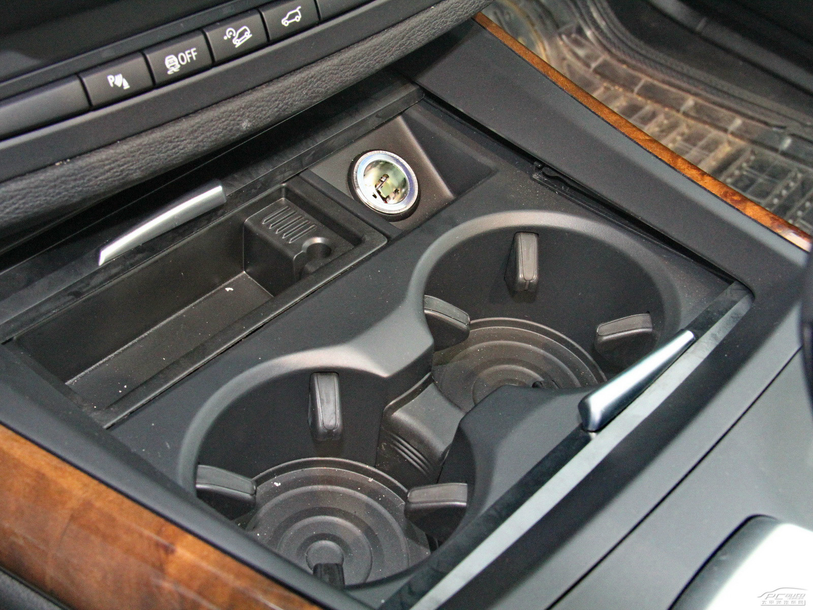 寶馬X5(進(jìn)口)空間高清大圖