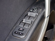 2013款 2.3L 自動(dòng)旗艦型 2013款 2.3L 自動(dòng)旗艦型