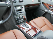 2013款 2.5T 行政升級(jí)版 2013款 2.5T 行政升級(jí)版