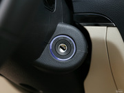 2013款 三廂 1.8L 手動旗艦型 2013款 三廂 1.8L 手動旗艦型
