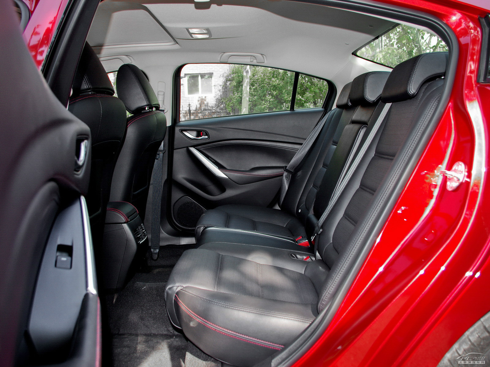 馬自達(dá)ATENZA空間高清大圖