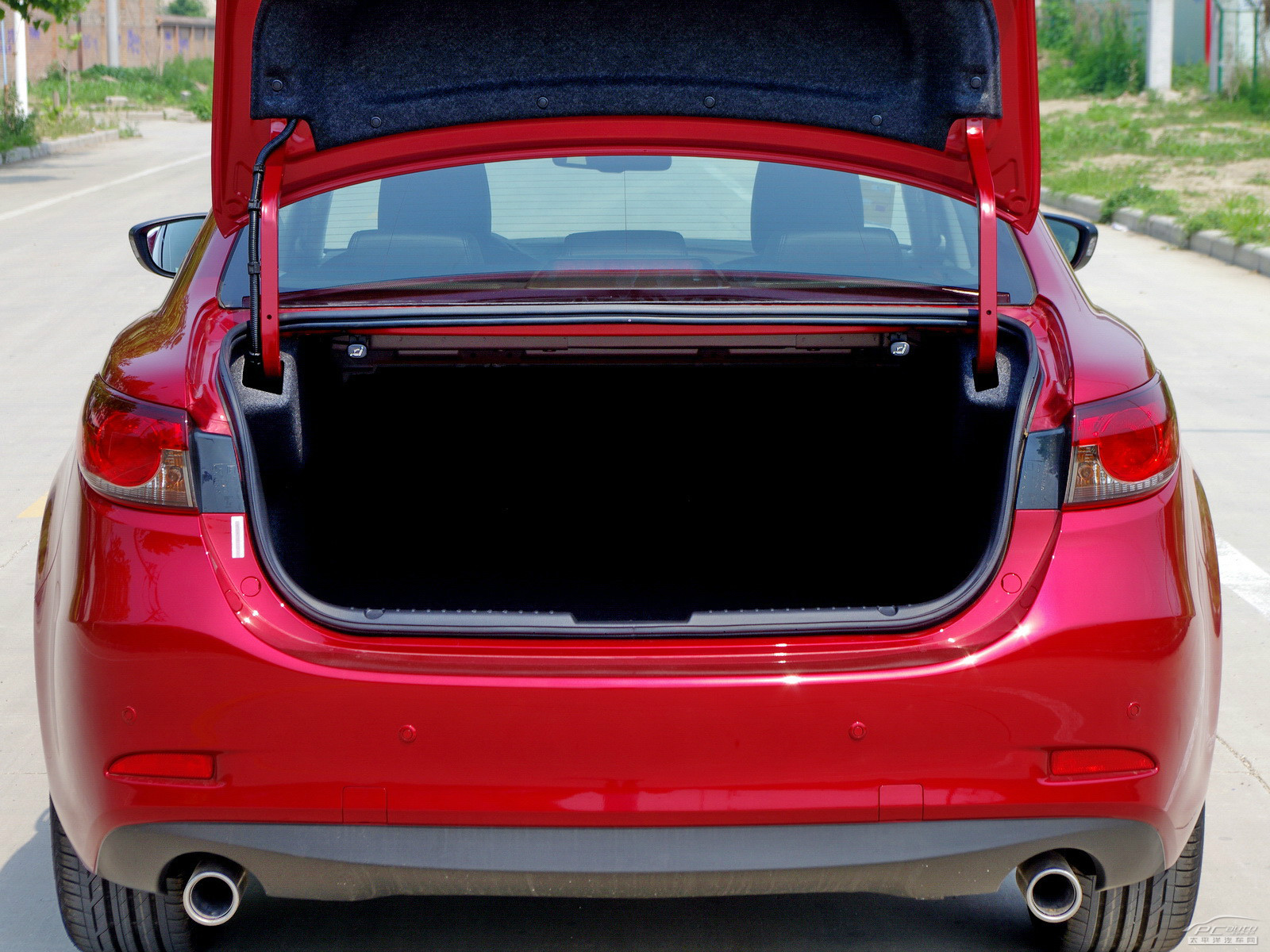 馬自達ATENZA空間高清大圖