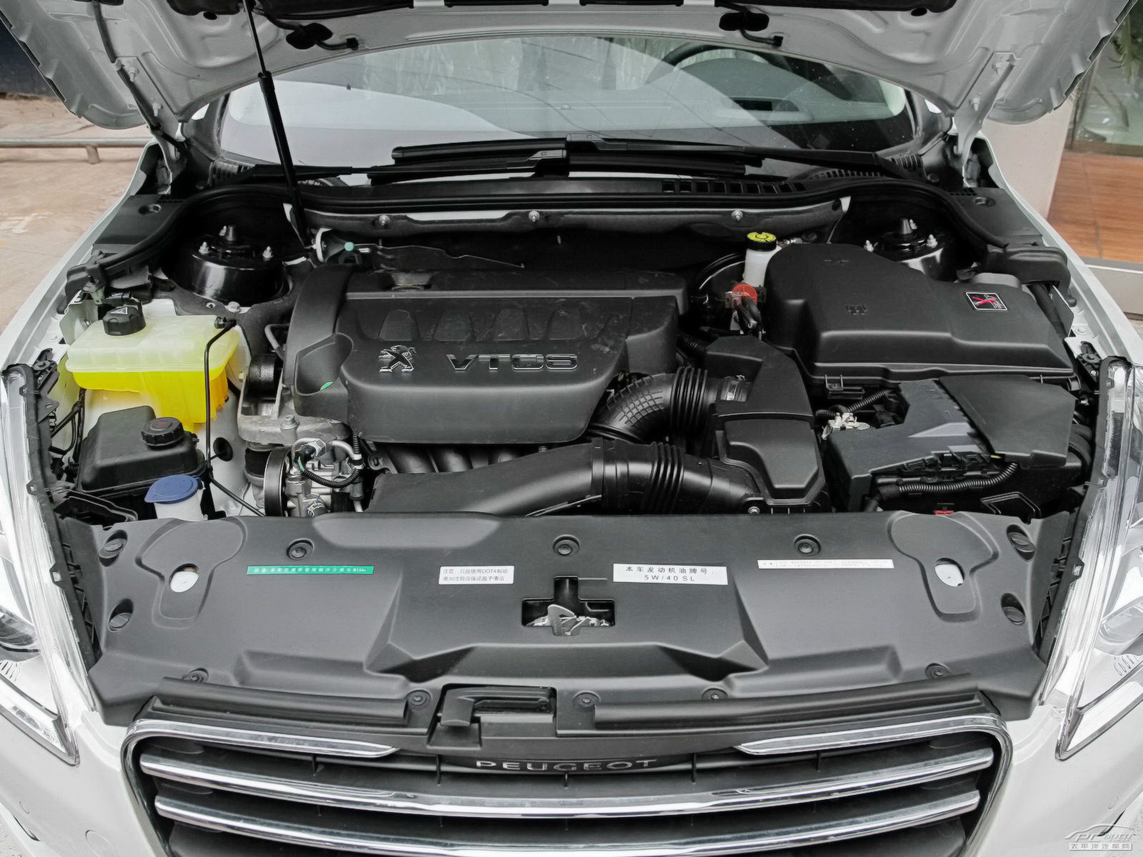 標(biāo)致508細(xì)節(jié)高清大圖