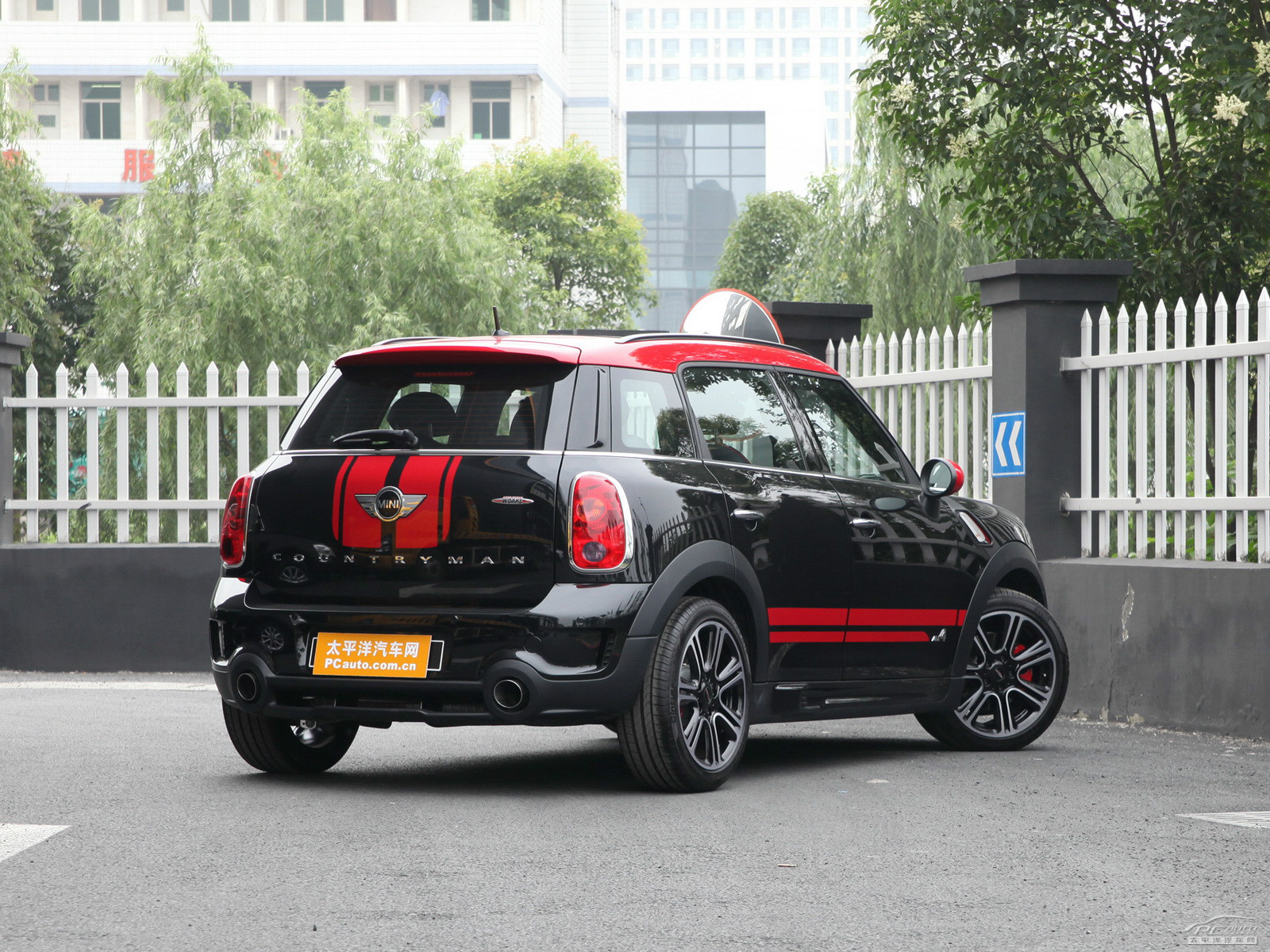 MINI JCW COUNTRYMAN外觀高清大圖