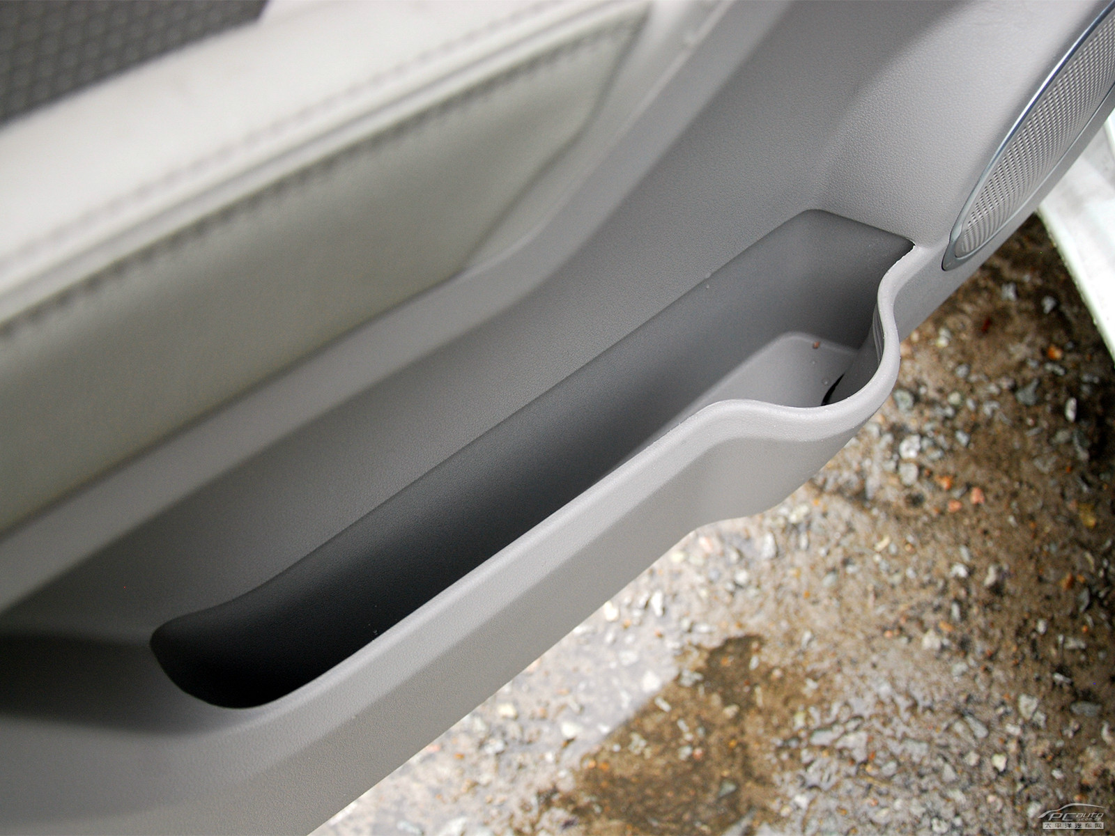 力帆X60空間高清大圖