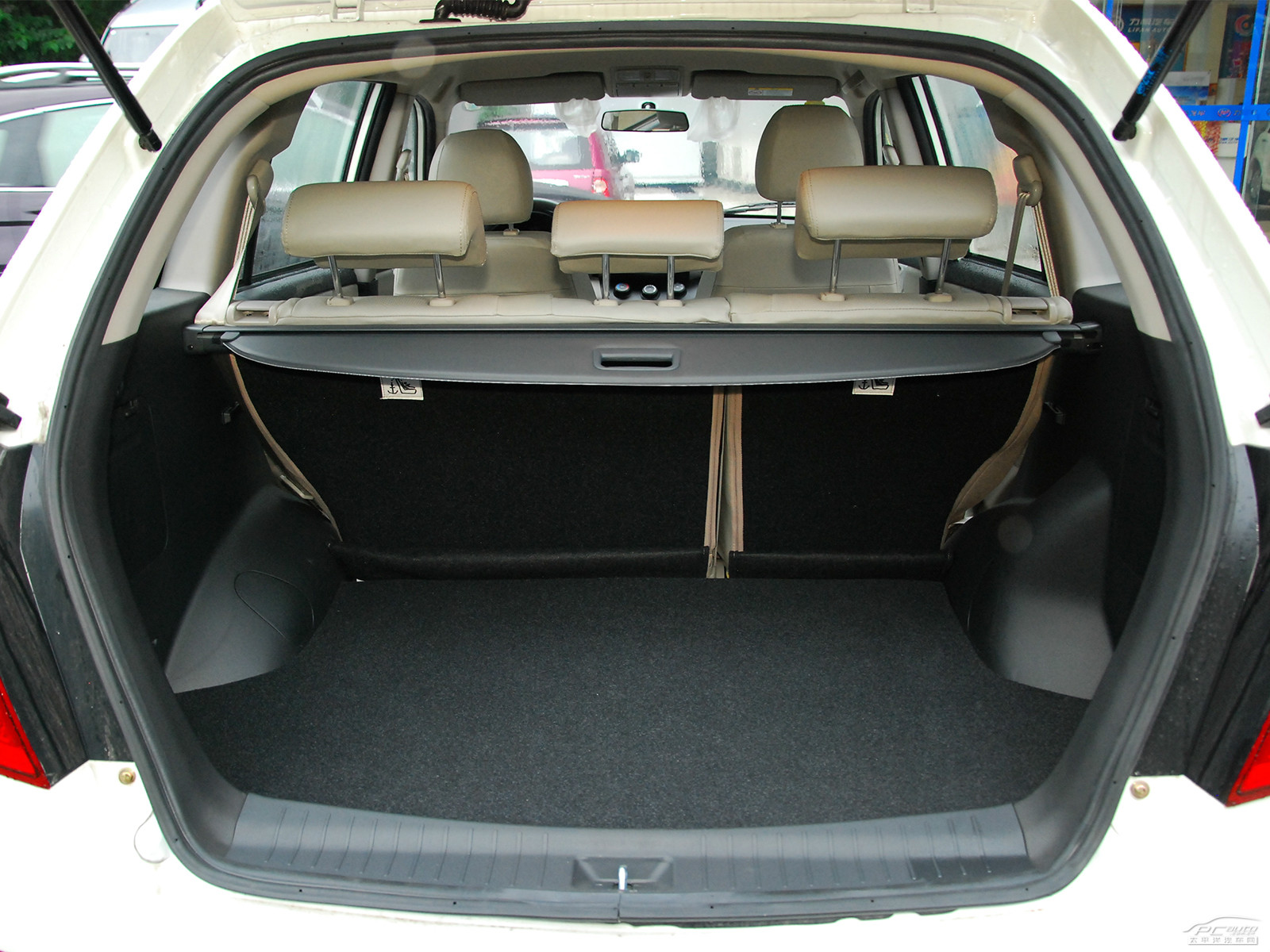 力帆X60空間高清大圖