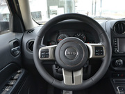 2013款 2.4L 四驅(qū)運動版 2013款 2.4L 四驅(qū)運動版