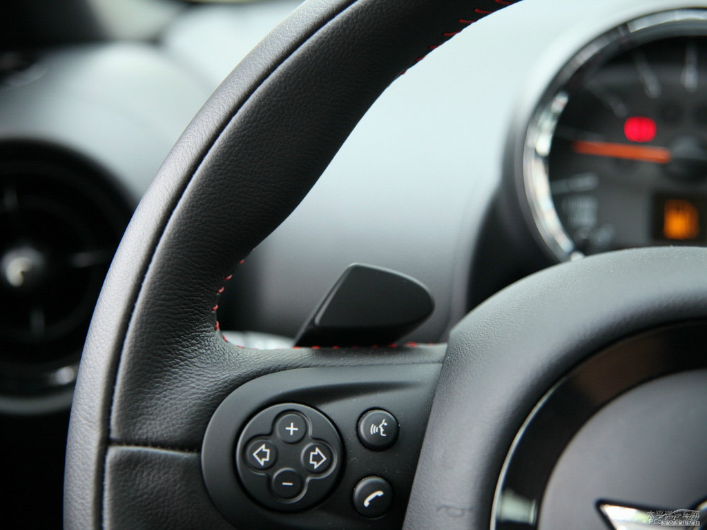 MINI JCW COUNTRYMANп؃(ni)DƬ