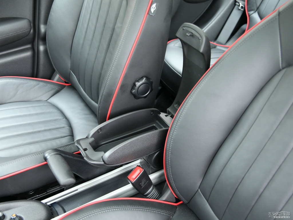 MINI JCW COUNTRYMANggDƬ