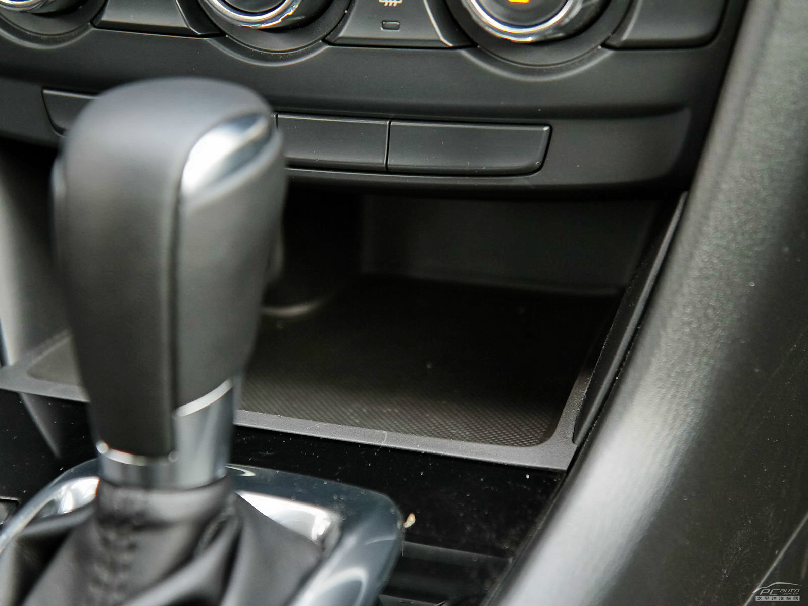 馬自達ATENZA空間高清大圖