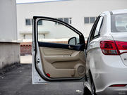 2013款 三廂 1.3L 手動樂天版 2013款 三廂 1.3L 手動樂天版