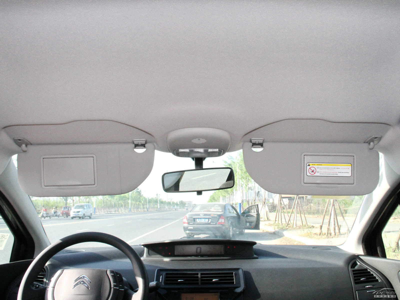 經(jīng)典世嘉內(nèi)飾高清大圖