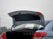 2013款 三廂 1.3L 手動(dòng)樂(lè)天版 2013款 三廂 1.3L 手動(dòng)樂(lè)天版