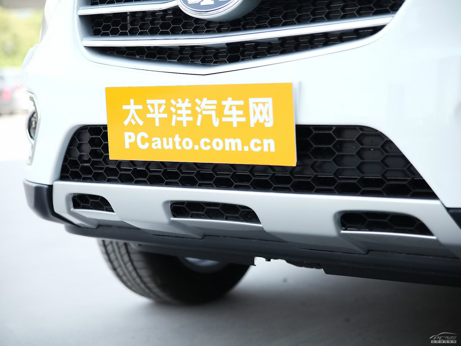 奔騰X80外觀高清大圖