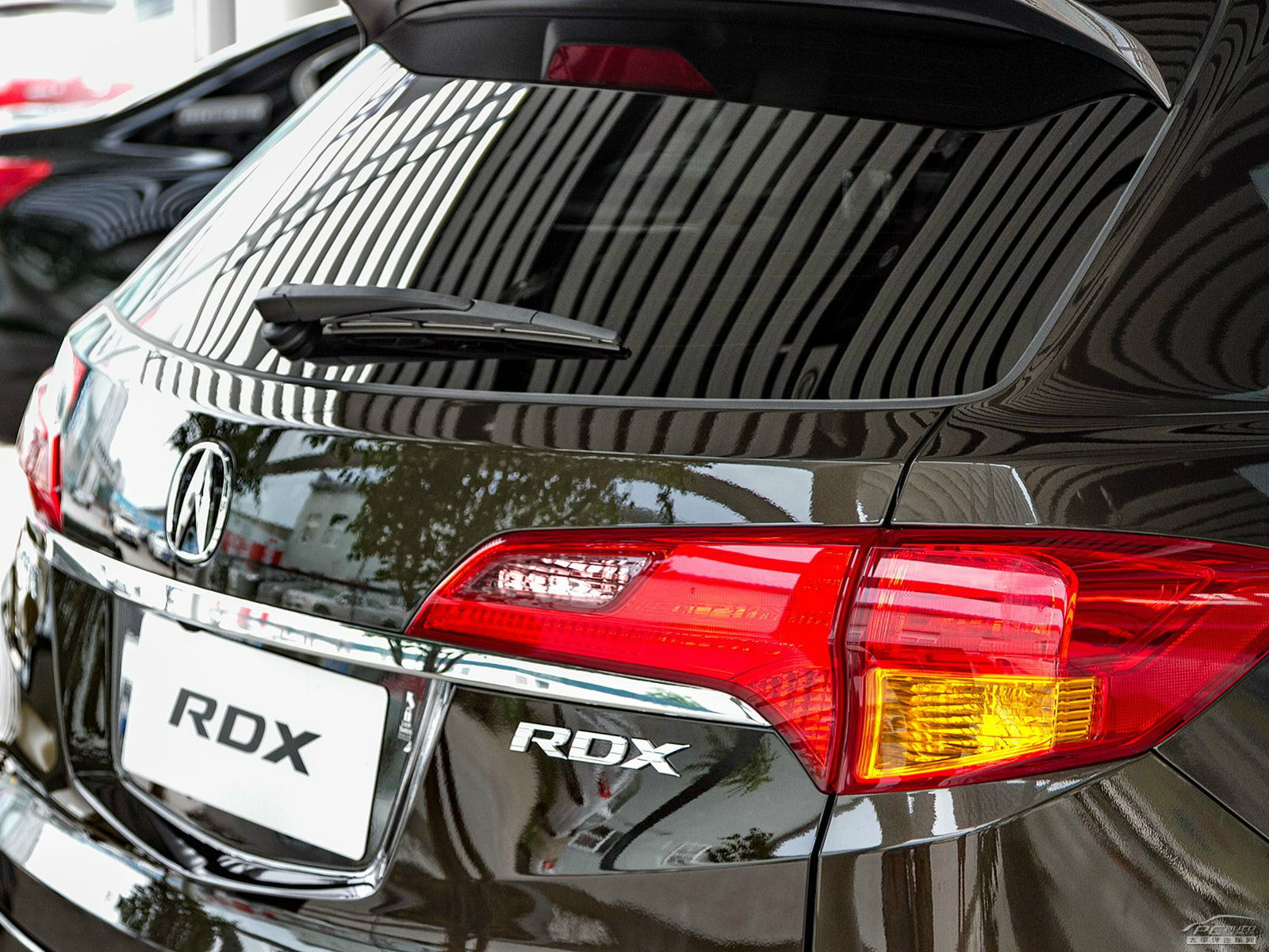 謳歌RDX(進(jìn)口)外觀高清大圖