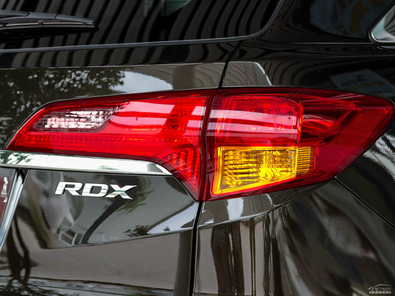 謳歌RDX(進口)外觀高清大圖