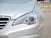 2013款 2.0T 豪華版 2013款 2.0T 豪華版