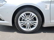 2013款 2.0T 豪華版 2013款 2.0T 豪華版