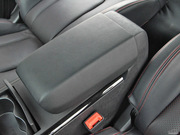 2013款 2.0T 豪華版 2013款 2.0T 豪華版