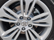 2013款 2.0T 豪華版 2013款 2.0T 豪華版