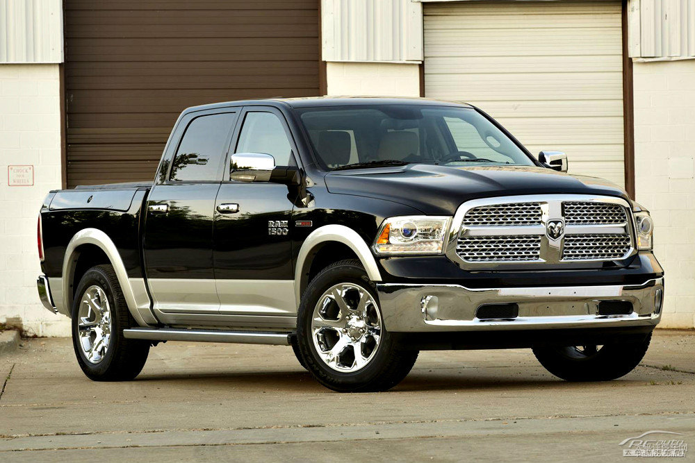 RAM TrucksDƬ