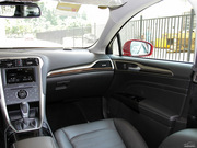 2013款 2.0L GTDi240 旗艦型 2013款 2.0L GTDi240 旗艦型