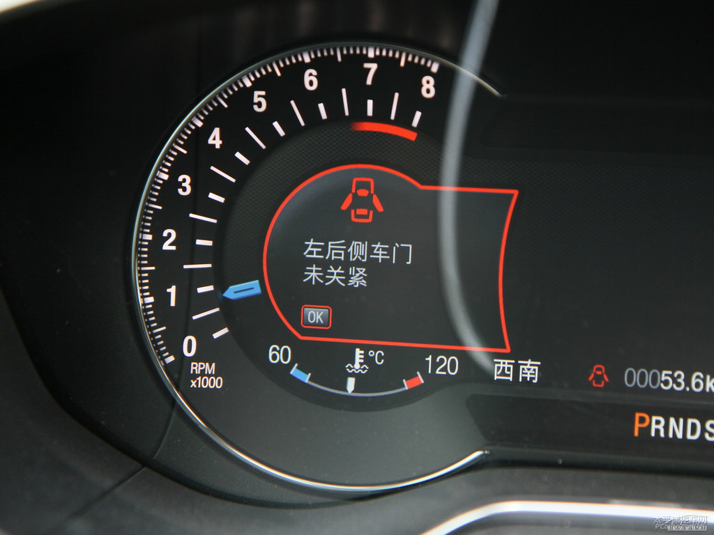 銀沙黑蒙迪歐中控內(nèi)飾圖片
