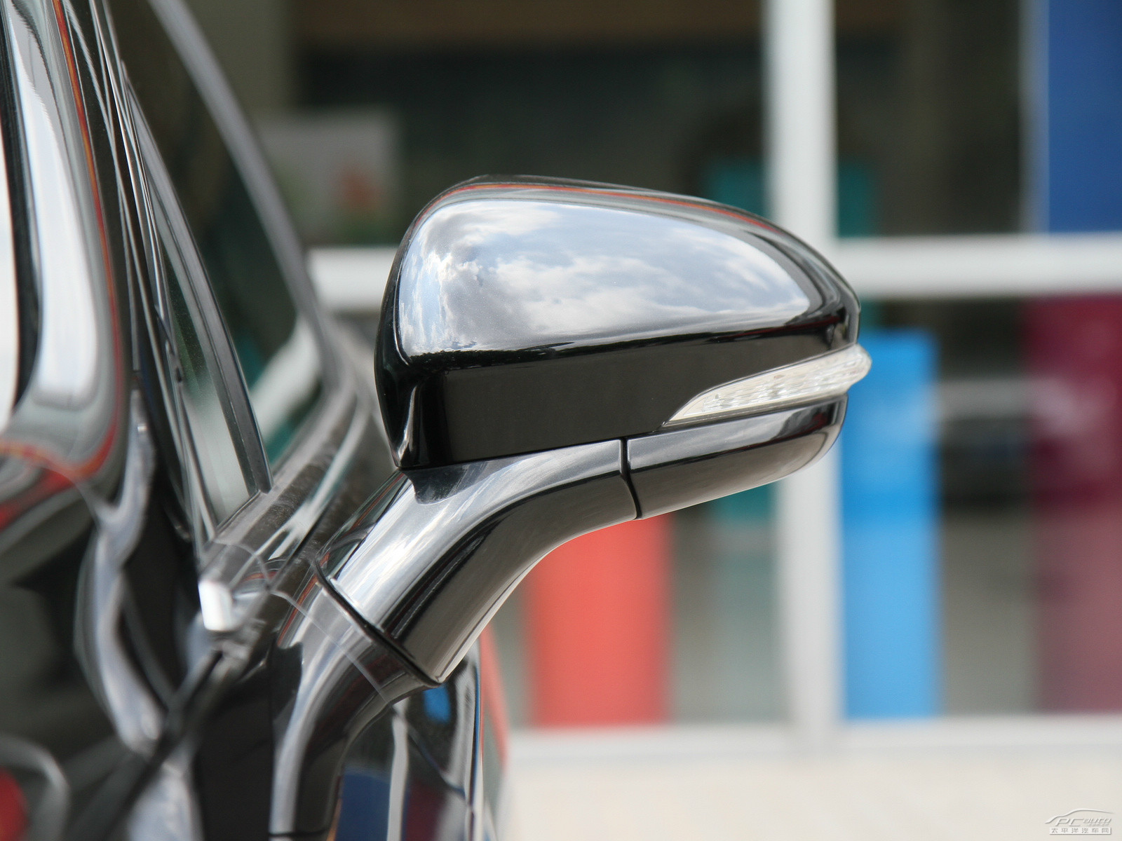 蒙迪歐外觀高清大圖