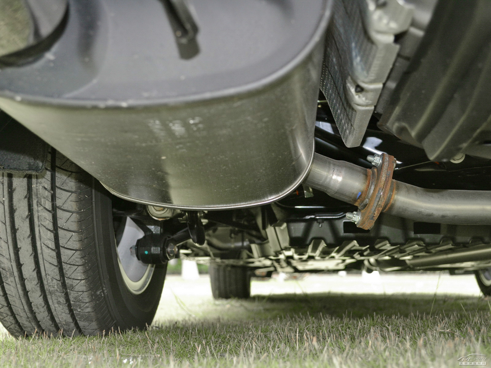 凱美瑞細節(jié)高清大圖