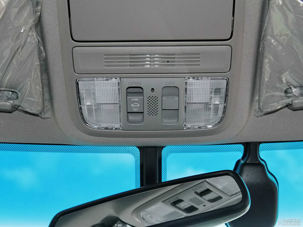 探戈紅歌詩圖車廂內(nèi)飾圖片