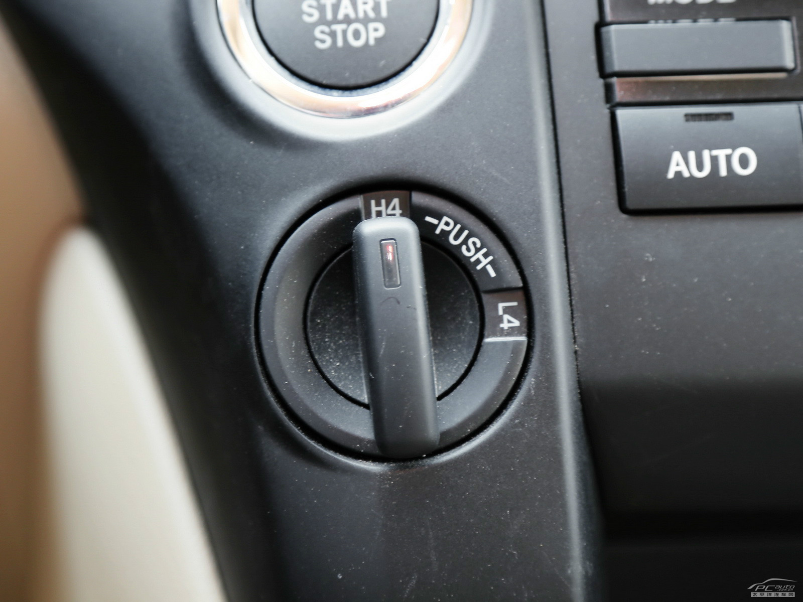 蘭德酷路澤(進(jìn)口) 內(nèi)飾高清大圖