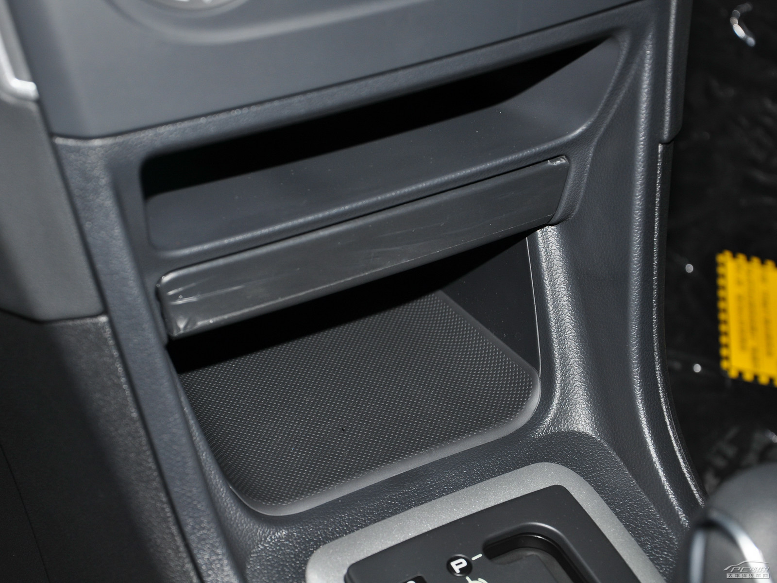 標(biāo)致308外觀高清大圖