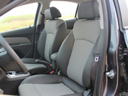 2013款 1.6L SE 手動(dòng) 2013款 1.6L SE 手動(dòng)