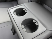 2013款 1.6L SE 手動(dòng) 2013款 1.6L SE 手動(dòng)