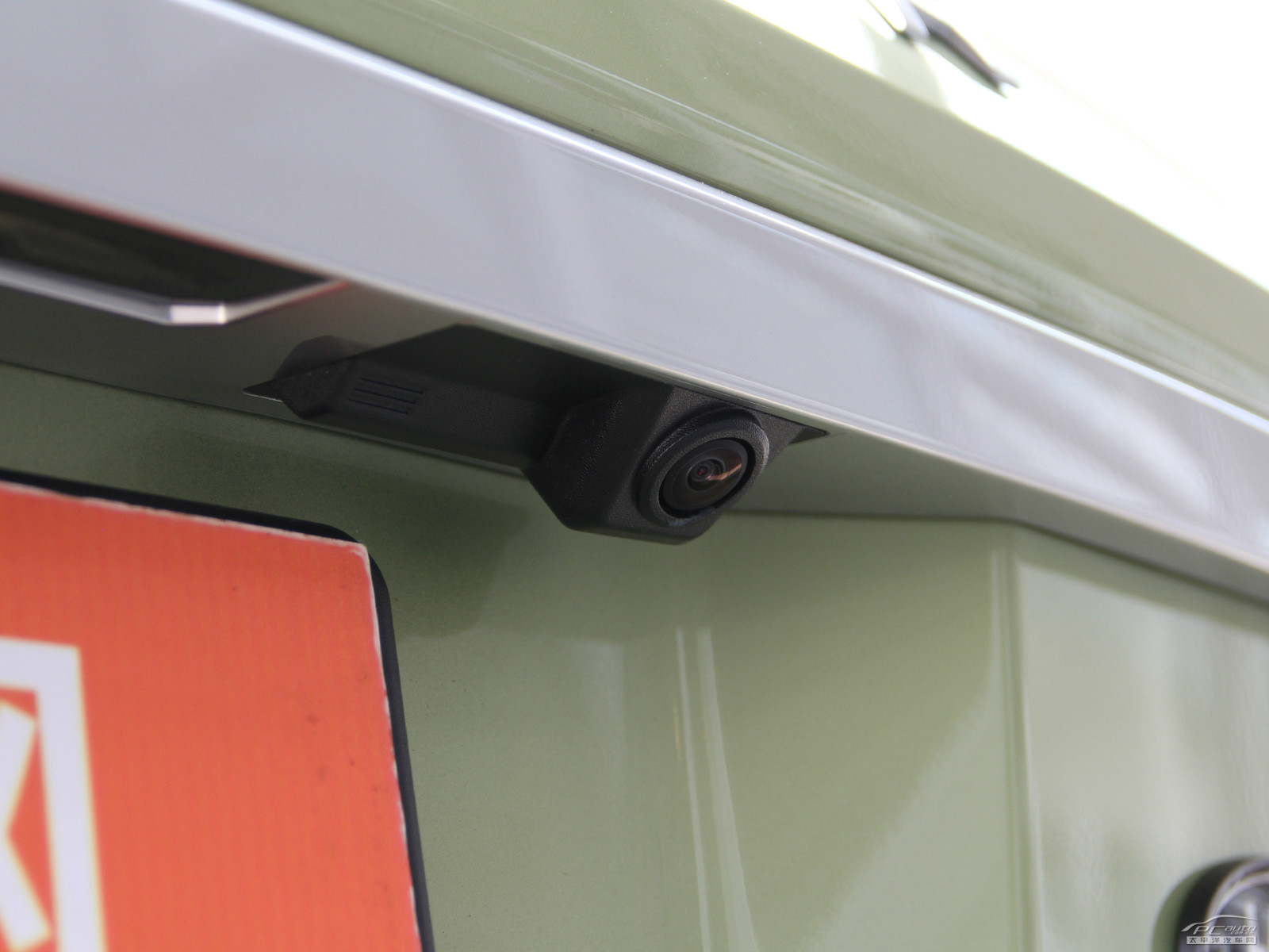 攬勝極光(進口)外觀高清大圖