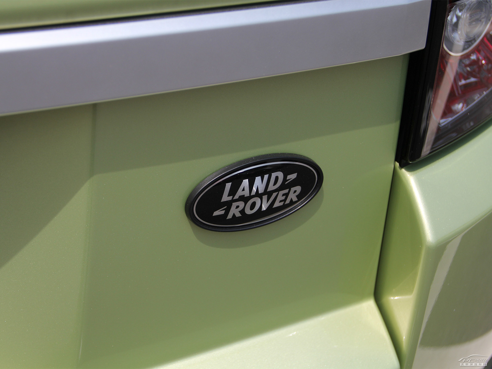 攬勝極光(進口)外觀高清大圖