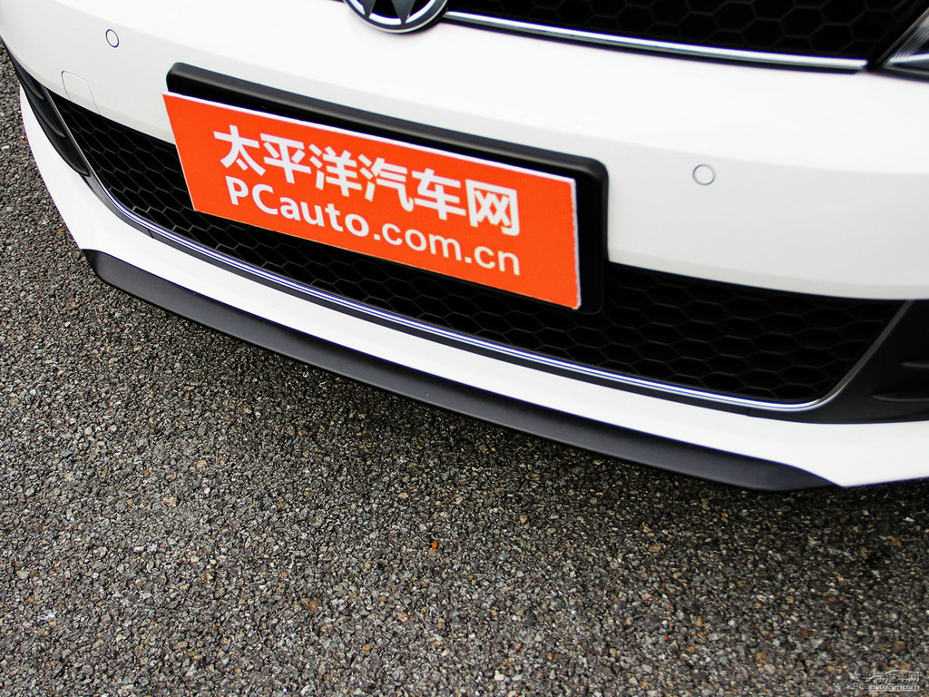 糖果白速騰車頭外觀圖片