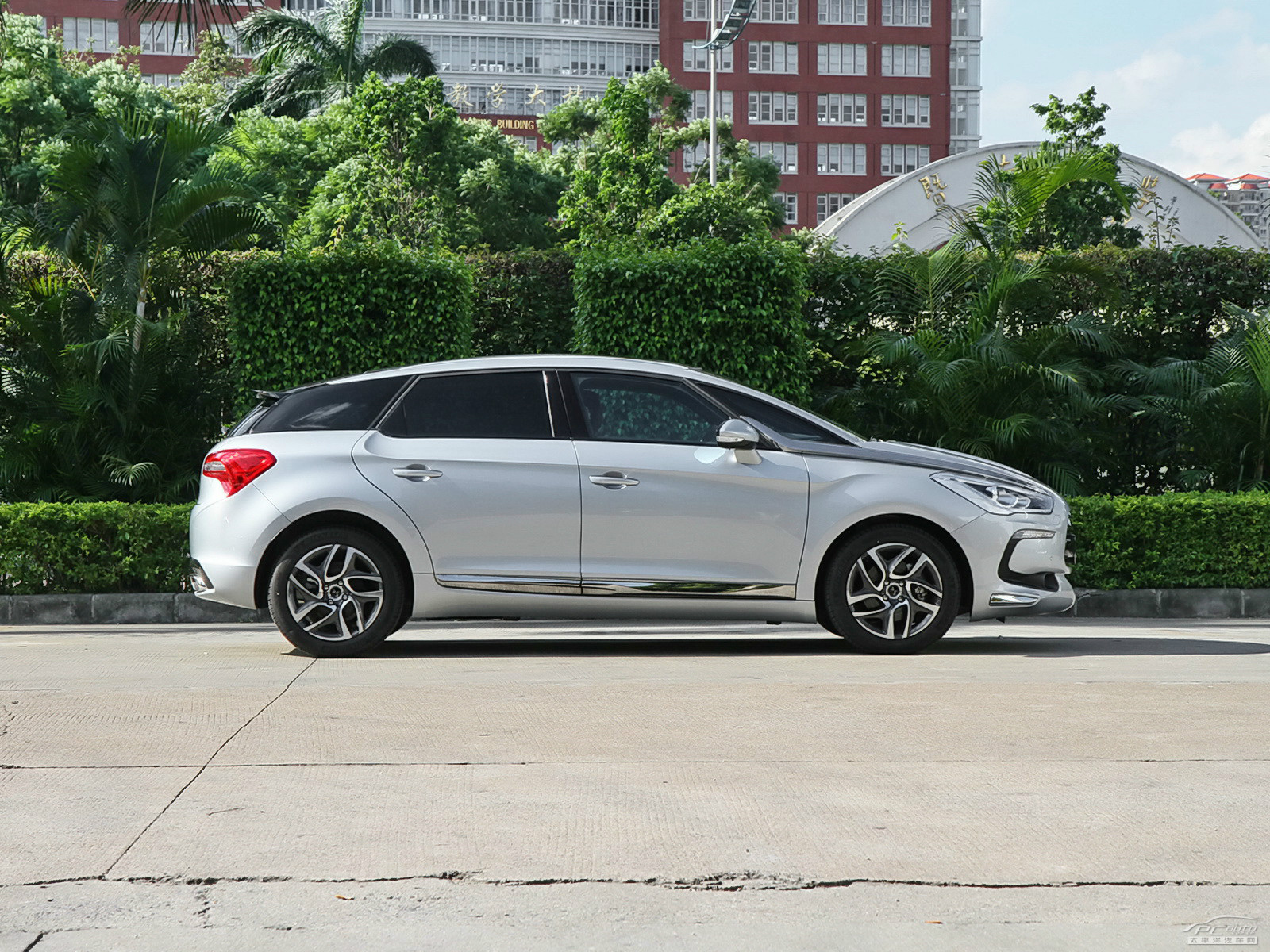 DS 5(進(jìn)口)外觀高清大圖