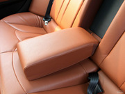 2013款 1.5L CVT 女性版 精英型 2013款 1.5L CVT 女性版 精英型