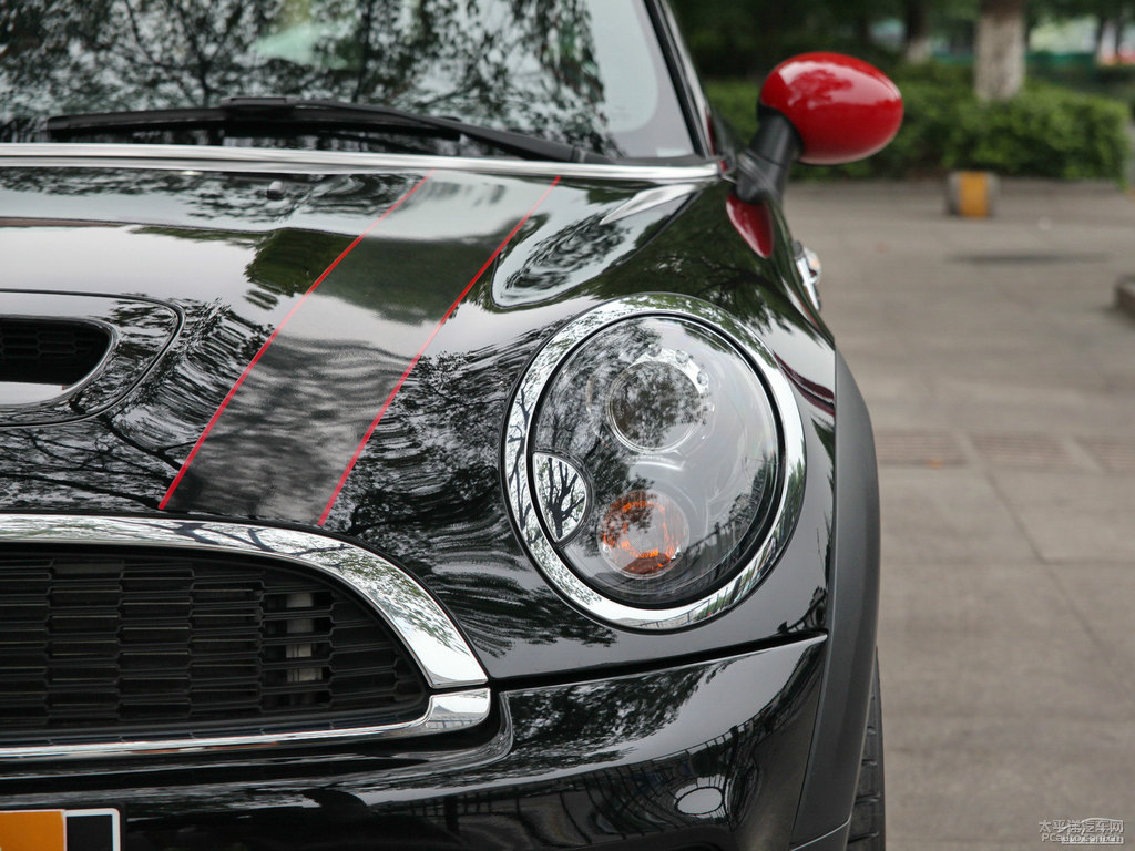 ҹMINI JCW CLUBMAN܇^^DƬ