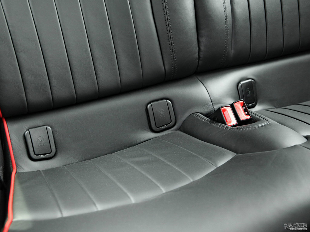 ҹMINI JCW CLUBMAN΃(ni)DƬ