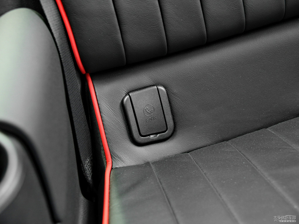 ҹMINI JCW CLUBMAN΃(ni)DƬ