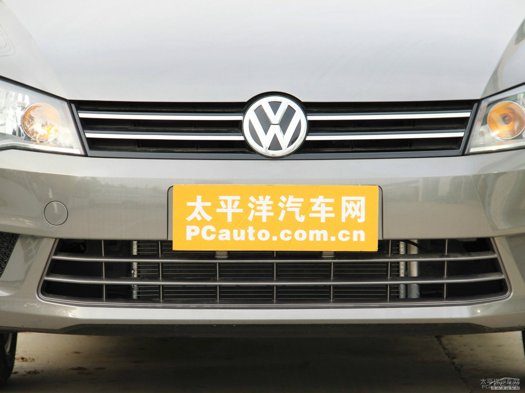 板巖灰捷達(dá)車頭外觀圖片