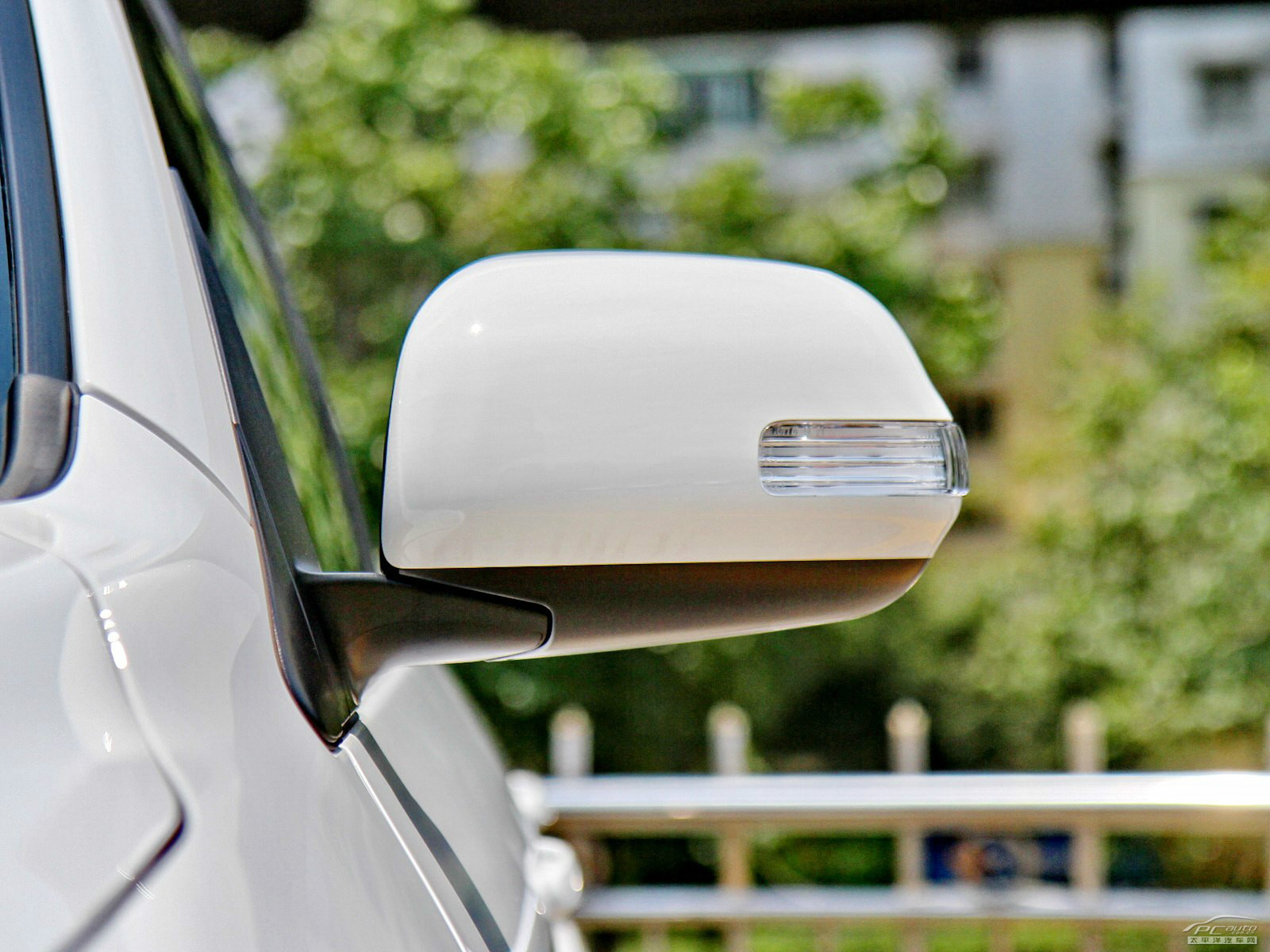 RAV4榮放外觀高清大圖