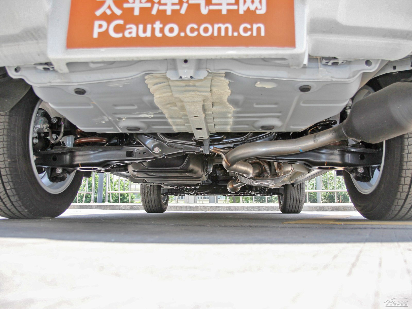 RAV4榮放細(xì)節(jié)高清大圖