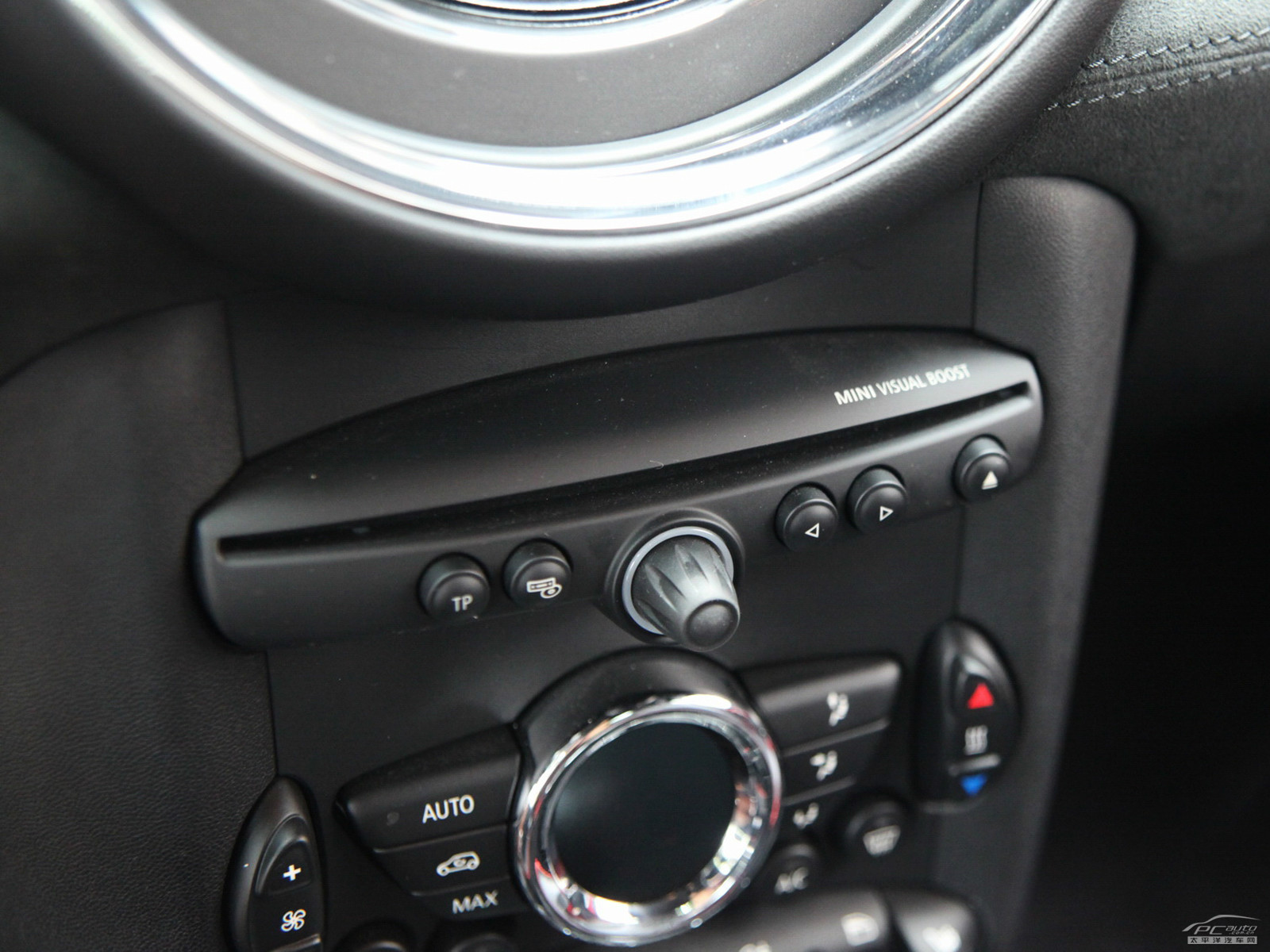 MINI JCW COUPE內(nèi)飾高清大圖