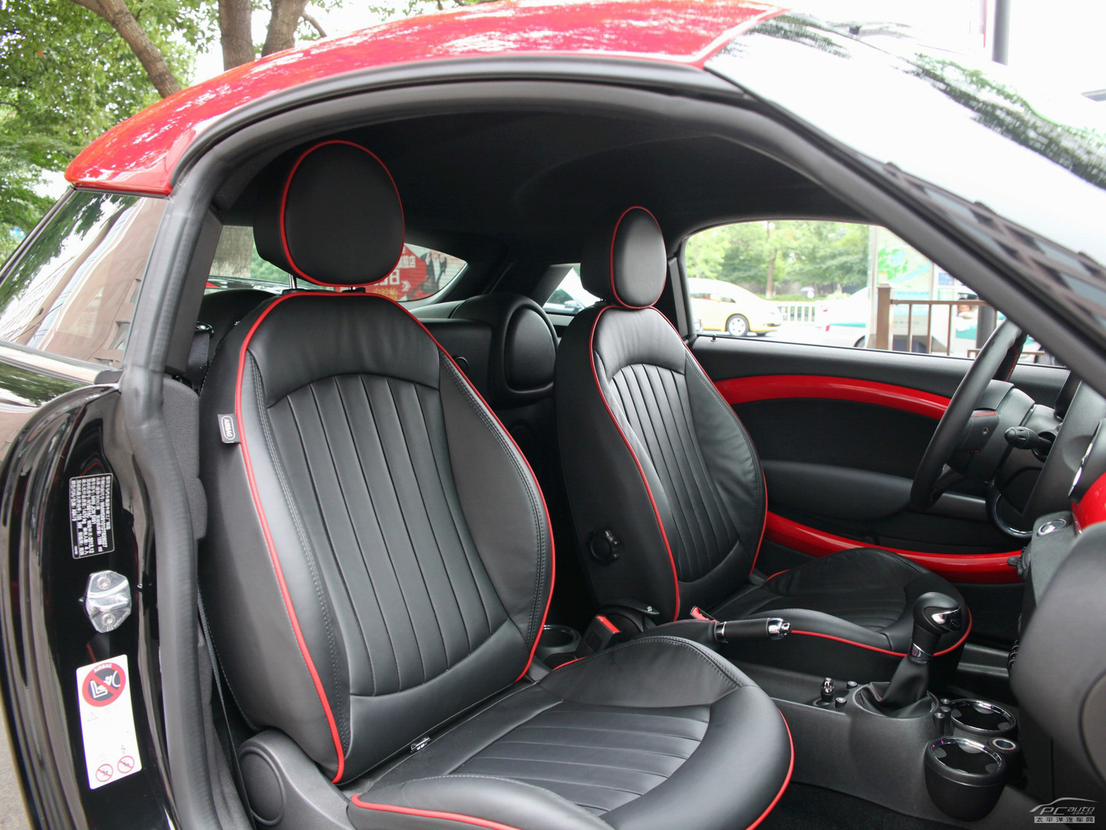 MINI JCW COUPE內(nèi)飾高清大圖
