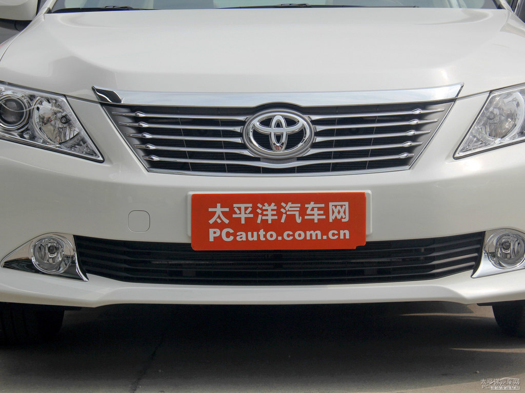 珍珠白凱美瑞車頭外觀圖片