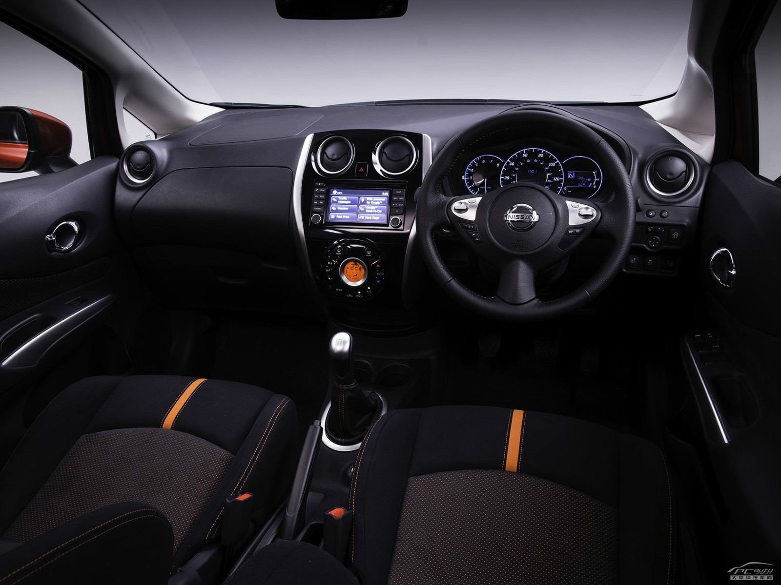 日產(chǎn)Note內(nèi)飾高清大圖