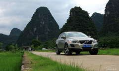 ȫ־ L;ԇ{֠XC60 T6 AWD